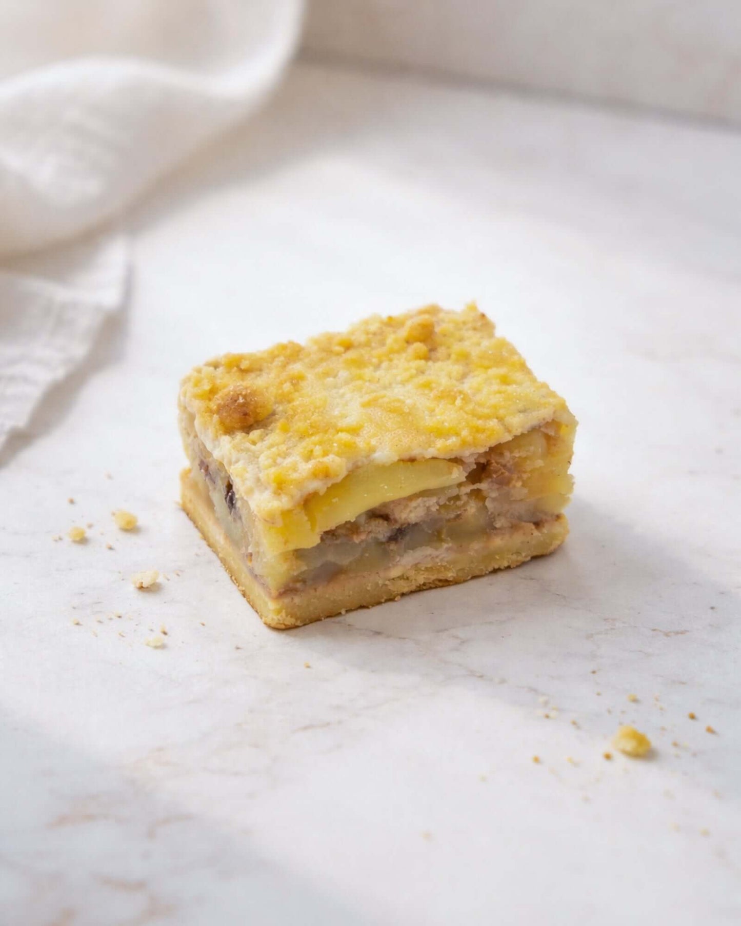 Apple Crumble bakery dessert by Bonne Bouche London